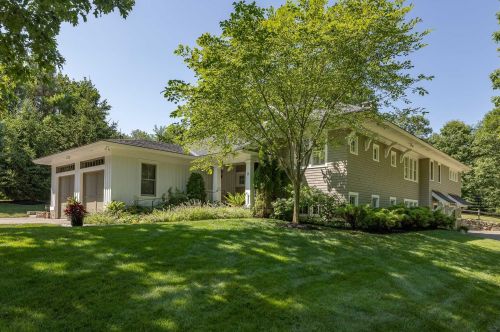 71 Central Rd, Rye, NH 03870-2544