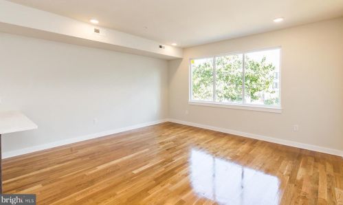 1647 Germantown Ave, Philadelphia PA 19140-4224 exterior