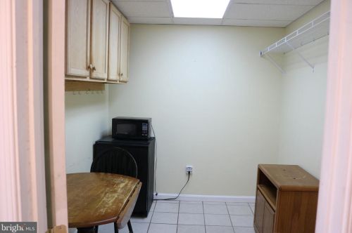 204 Walnut St, Hanover PA 17331-2534 exterior