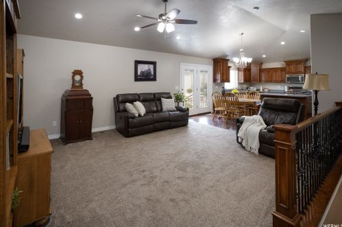 118 800, Woodland Hills UT 84653-9310 exterior