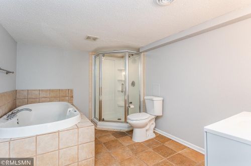 1454 Hague Ave, Saint Paul MN  55104-6703 exterior