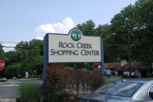 2100 Washington Ave, Silver Spring MD 20910-2649 exterior