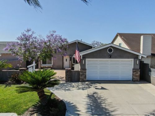 6546 Jaluit St, Cypress, CA 90630-5710