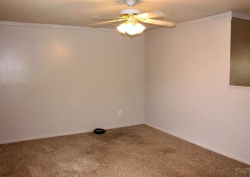 4621 Castor Dr, Pueblo, CO 81001-1010