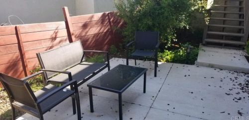 237 Ardys Pl, Vista CA  92084-5118 exterior