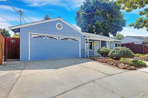520 Sequoia Rd, Hayward, CA 94541-6119