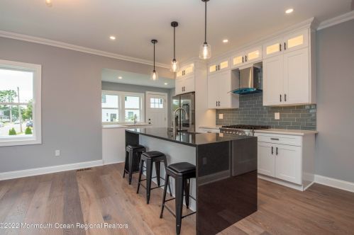 22 High St, Tinton Falls NJ  07724-3451 exterior