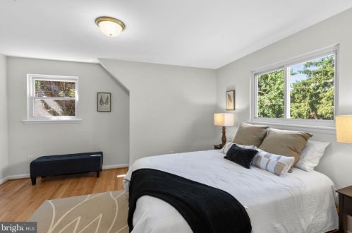 9308 2 Ave, Silver Spring MD 20910-2151 exterior