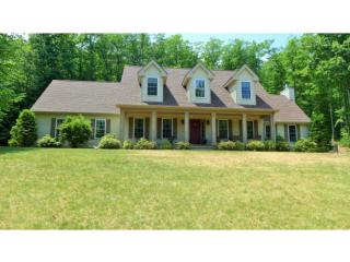 63 Pasture Rd, Auburn, NH 03032-3343
