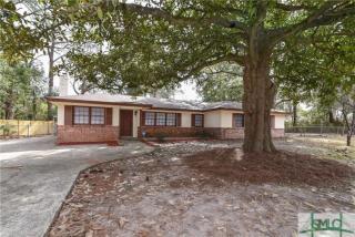 208 Paradise Dr, Savannah, GA 31406-5736