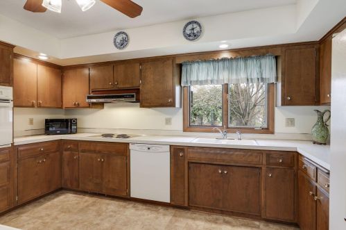 765 Belmont Ln, Saint Paul MN  55109-3508 exterior