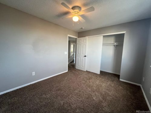 19083 Chenango Cir, Aurora CO 80015-4946 exterior