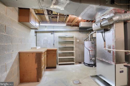 1455 Country Club Dr, Lancaster PA  17601-5211 exterior