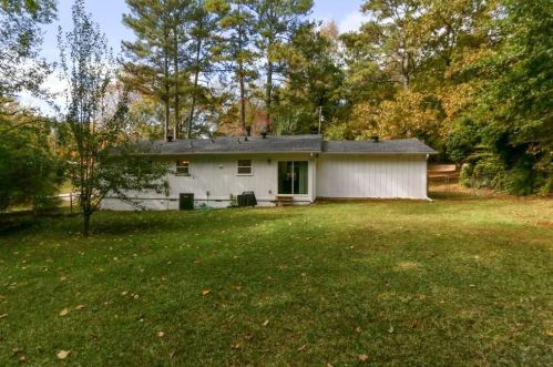 2274 Chestnut Log Loop, Lithia Springs GA  30122-3551 exterior