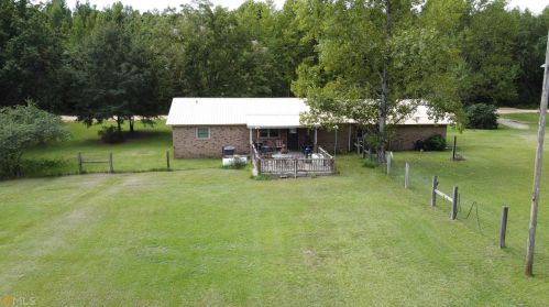 840 Sugar Rd, Metter, GA 30439-2906