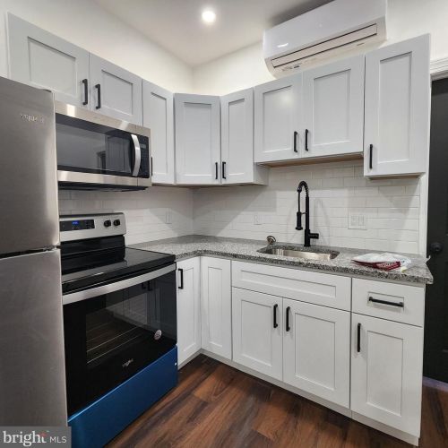 5723 Baltimore Ave, Philadelphia, PA 19143-2722