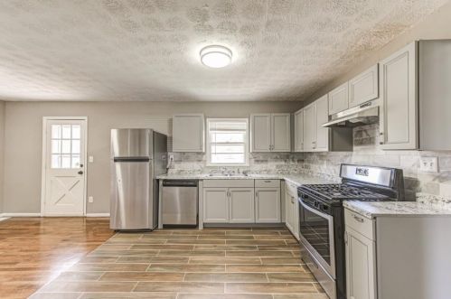 116 Woodhaven Dr, Stockbridge GA  30281-4206 exterior