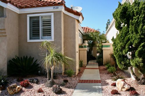 1520 Hermosita Dr, San Marcos, CA 92078-5184