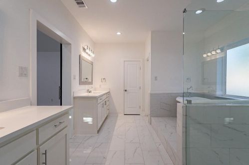 1522 Arizona Ave, Dallas TX  75216-1408 exterior