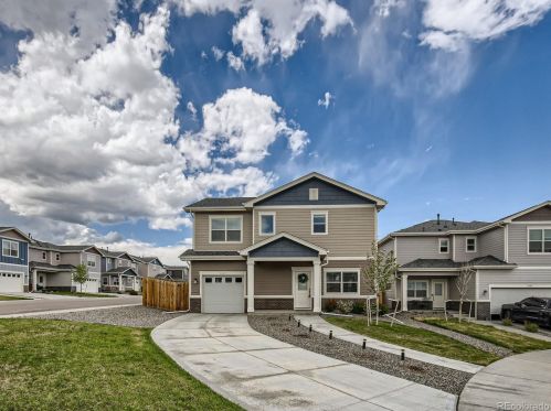 1467 Elmwood Pl, Denver CO  80221-3222 exterior