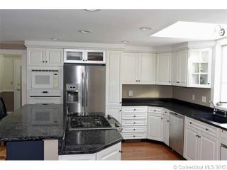 80 Forsyth Rd, Chesterfield, CT 06370-1201