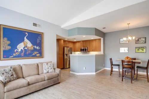 717 Caminito Valiente, Chula Vista CA  91911-6971 exterior