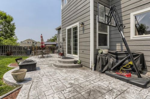 5694 Quemoy Ct, Aurora CO 80018-3133 exterior