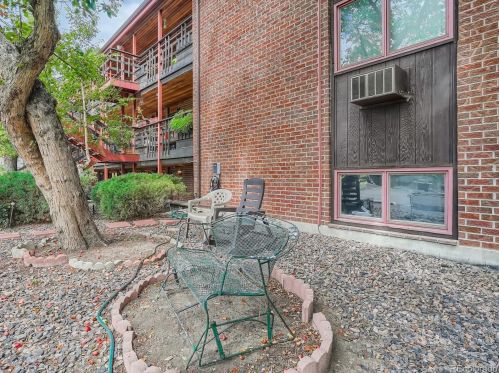 1370 Estes St, Denver CO  80215-4871 exterior