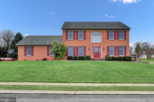 3665 Cheltenham Rd, York, PA 17402-4248