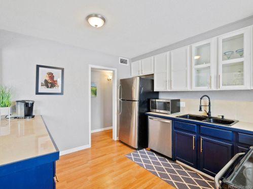 885 Quentin St, Denver CO  80011-6307 exterior