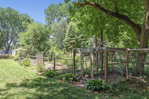 1789 Hamline Ave, Saint Paul MN  55113-6221 exterior
