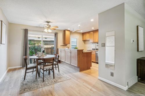 1964 Oswego Way, Aurora CO 80014-1188 exterior