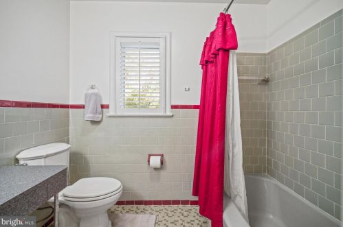 1116 Tanley Rd, Silver Spring MD 20904-2841 exterior