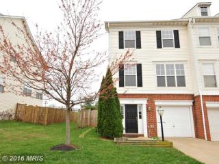 8190 Rainwater Cir, Manassas VA  20111-5231 exterior