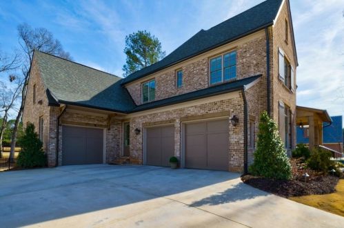 628 Crescent River Pass, Suwanee GA  30024 exterior