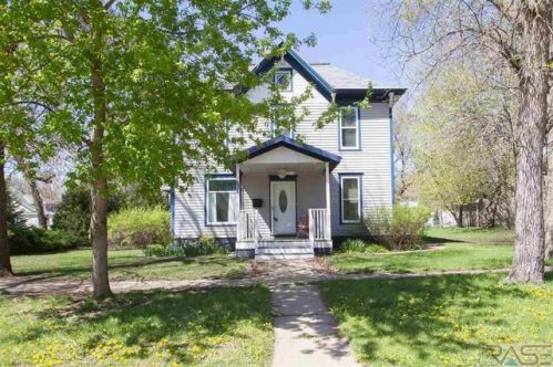 410 Main St, Alsen SD  57004-1732 exterior