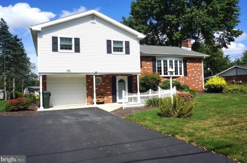 4341 Old Orchard Rd, York, PA 17402-3324