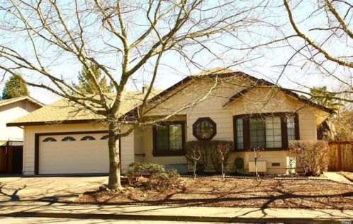 9532 Jessica Dr, Windsor, CA 95492-8896