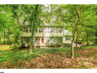 202 Avondale Rd, Media, PA 19086-6306
