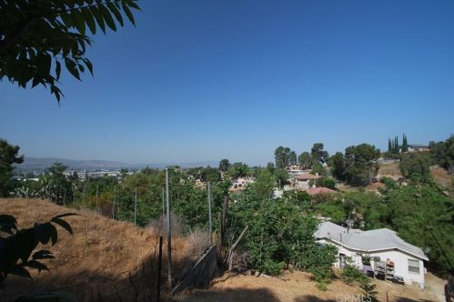 536 Camino De Gloria, Walnut, CA 91789-2675