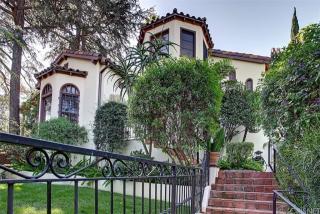 6823 Iris Cir, Los Angeles, CA 90068-2715