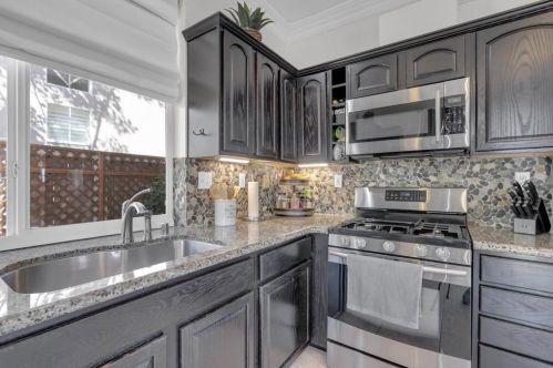 1263 Stanislaus Dr, Chula Vista CA  91913-1401 exterior