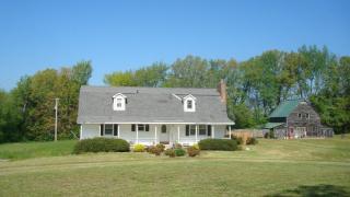 2760 Cave Springs Rd, Springfield, TN 37172-6108