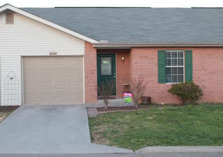 8029 Stablegate Way, Powell, TN 37849-3097