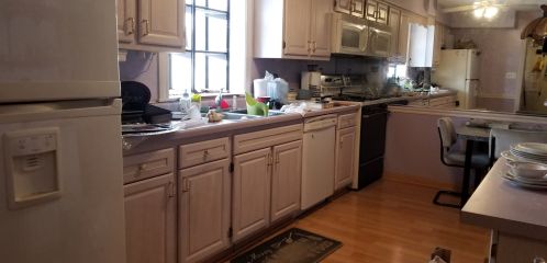 485 Van Auken St, Elmhurst, IL 60126-2029