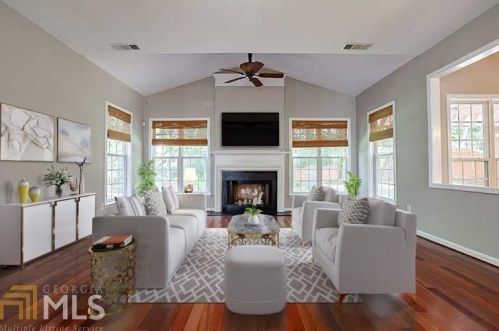 299 Coddington Ct, Suwanee, GA 30024-7373