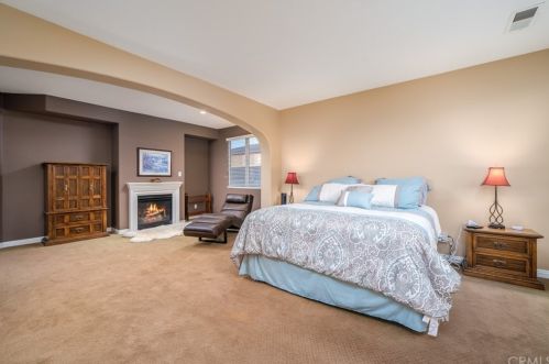 16849 Ridge Cliff Dr, Riverside CA  92503-0251 exterior