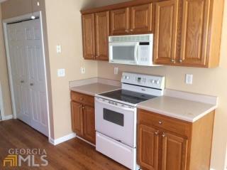 134 Garden Walk, Stockbridge GA  30281-7324 exterior