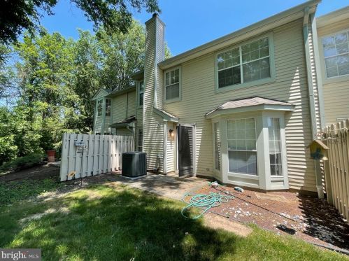 12 Towpath Ct, Princeton NJ  08540-7051 exterior