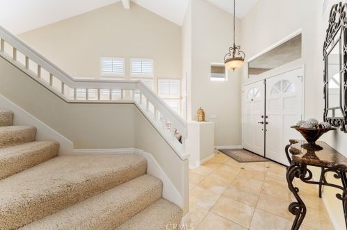 405 Laureltree Dr, Anaheim CA  92808-1648 exterior